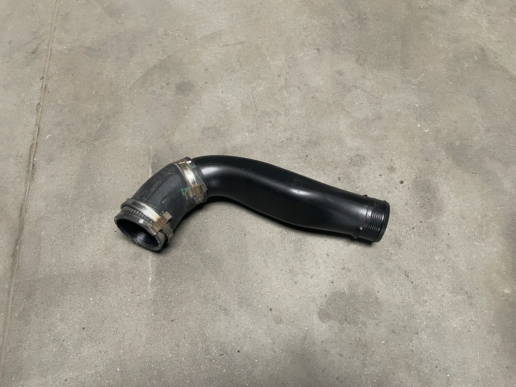 фото №1, Труба впускной шланг воздуха v50 c30 s40 ii d5