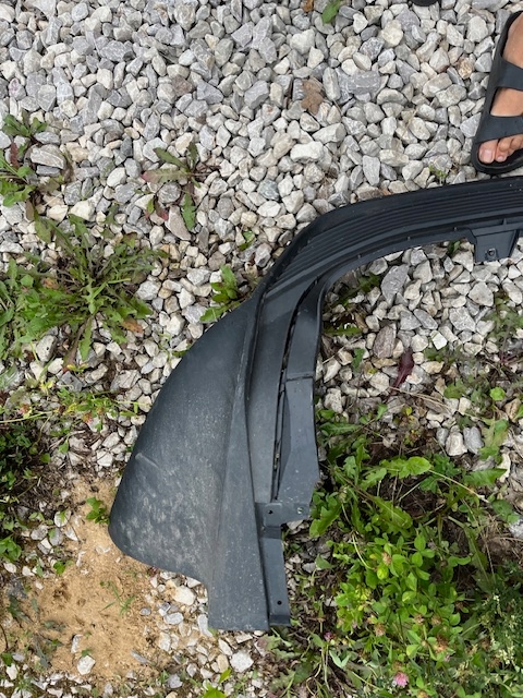 фото №6, Porsche taycan дифузор задня 9j1807983