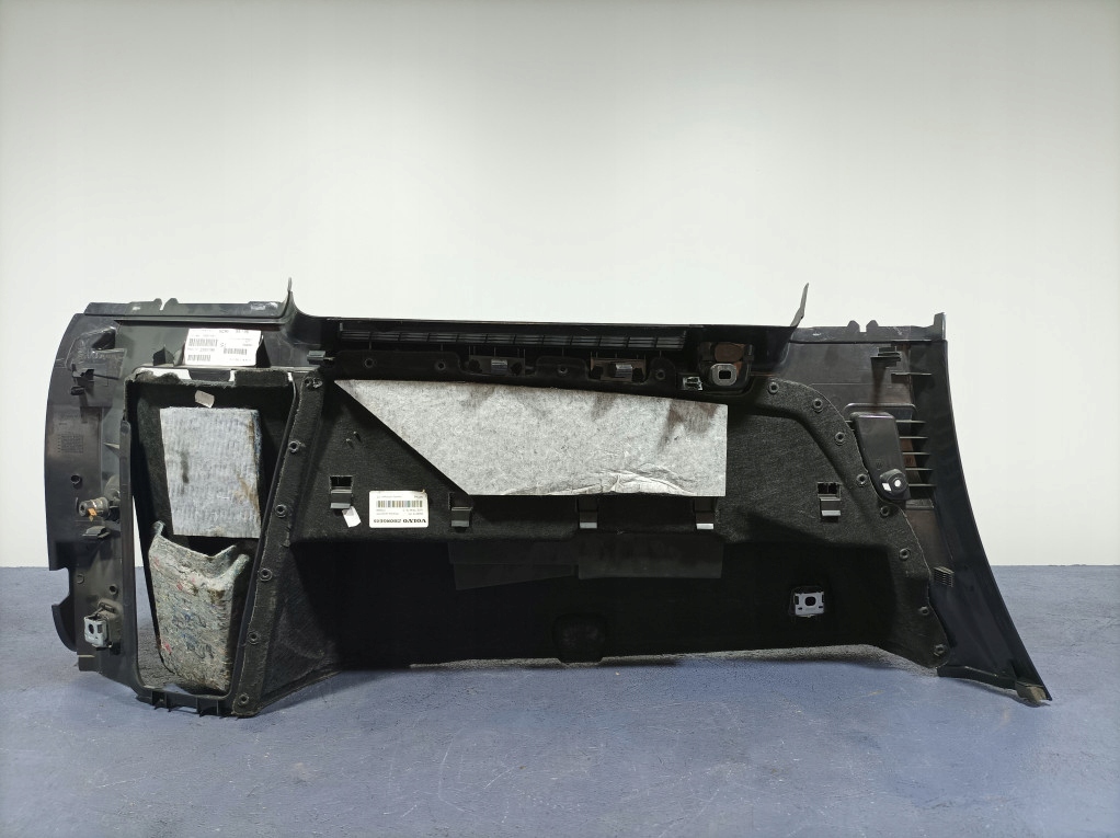 фото №9, Volvo xc90 i lift обивка обшивка багажника правый 7-мест 39861665