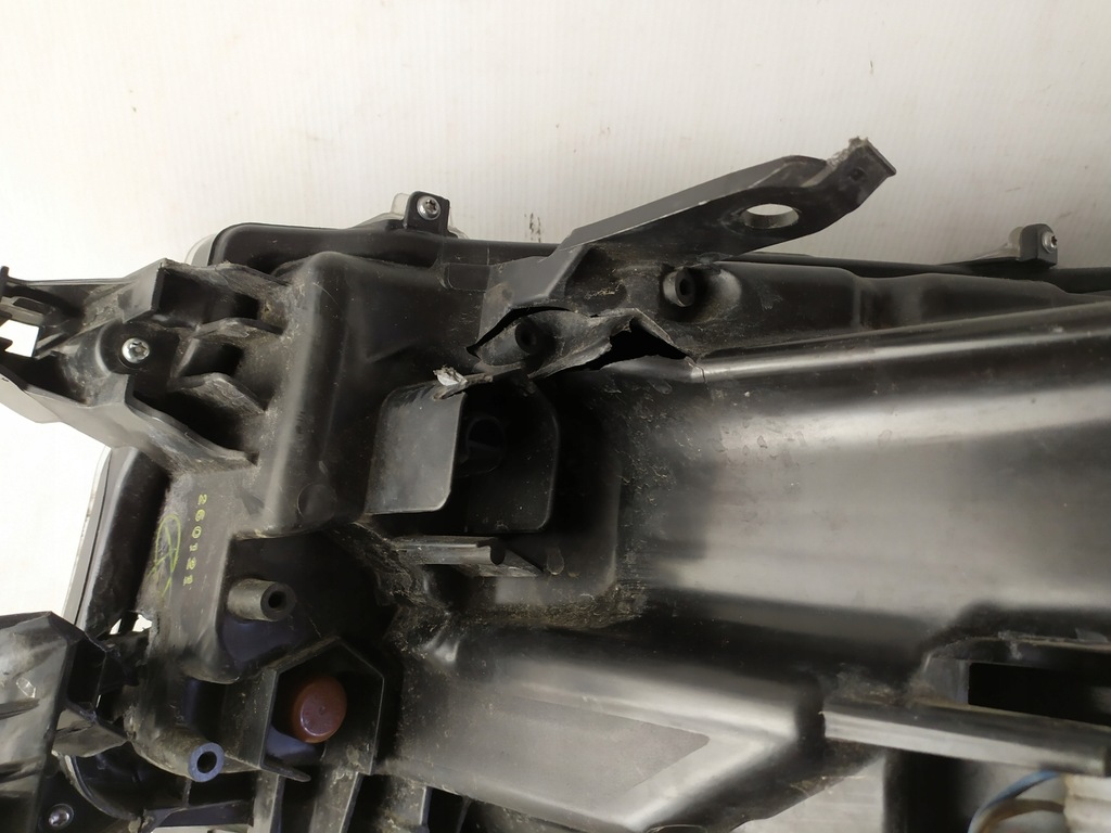 фото №10, Toyota hilux viii lift 2020- лампа правая full led