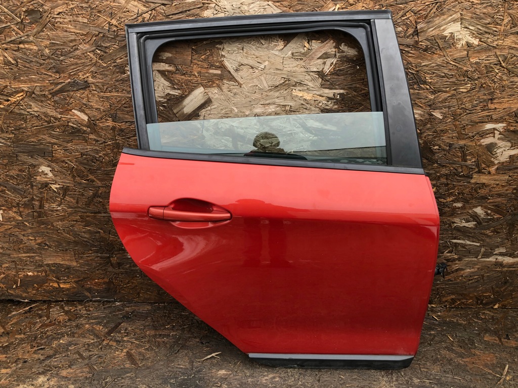 фото №1, Дверь задняя правое peugeot 2008 i