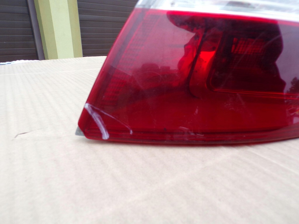 фото №7, Лампа правый задняя 265500007r renault megane iii hb