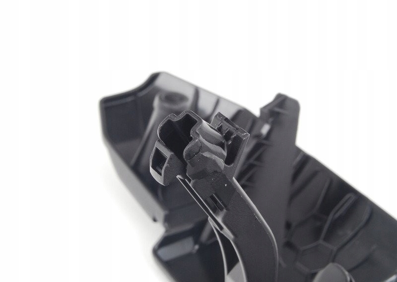 Накладка volkswagen golf 5g оригінальний 06k103925aa Зі Шроту