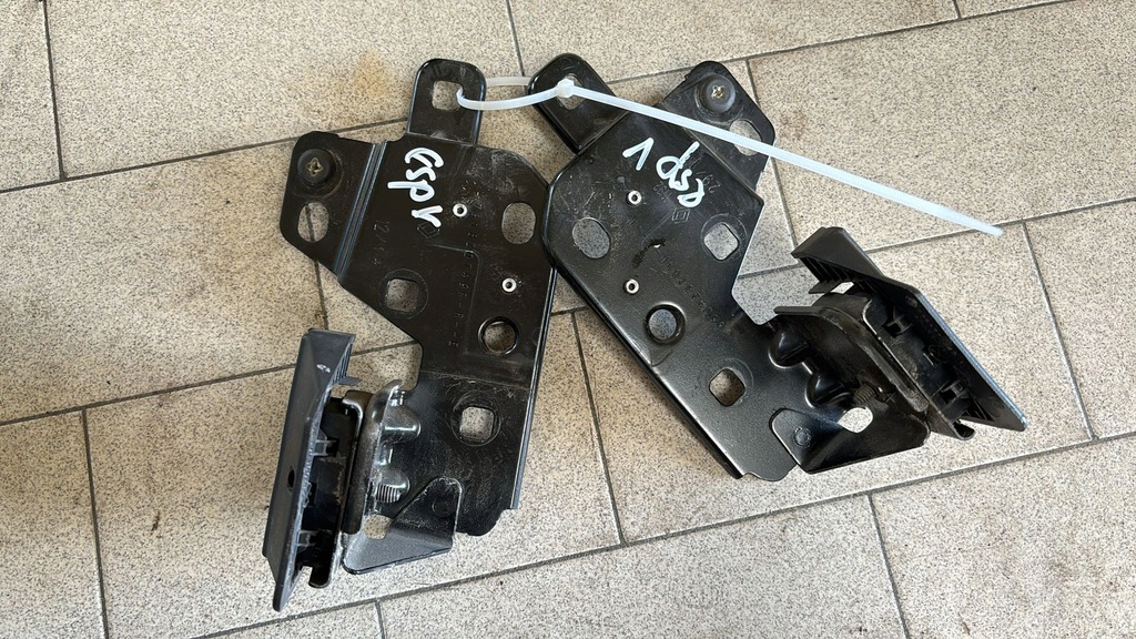 фото №1, Кронштейн кронштейн кришки renault espace v правий лівий 791820749r 850423789r