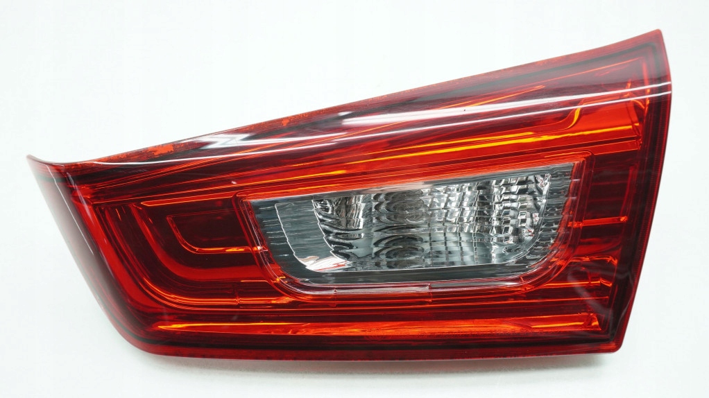 фото №1, Лампа правый задняя правая w крышка mitsubishi asx i