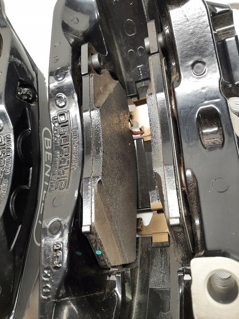 фото №10, Bentley bentayga супорти гальмівні комплект перед