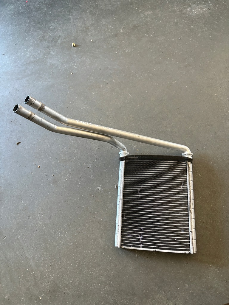 фото №1, Toyota yaris ii 2 lift 09-11 корпус обігрівача випарник кондиціонера eur