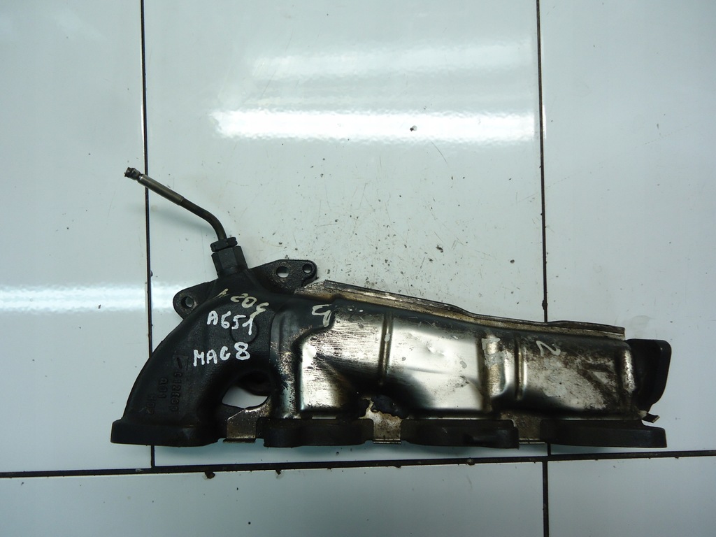 фото №1, Mercedes w204 2.2cdi 651 колектор випускний