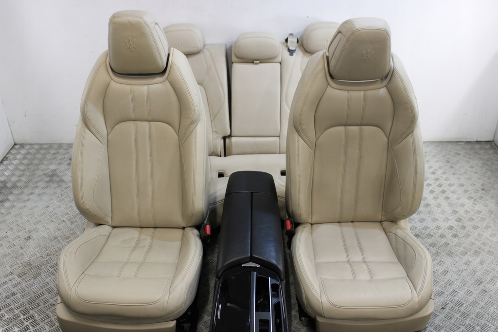 фото №1, Сиденья салон кожа maserati levante m161