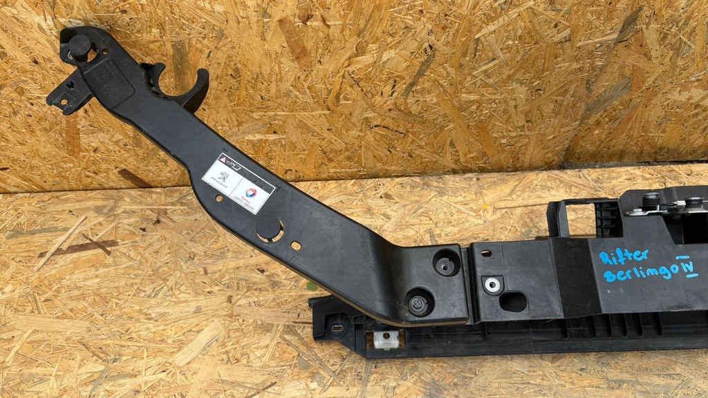 фото №3, Berlingo rifter partner proace city pas верхній з фари-окуляри