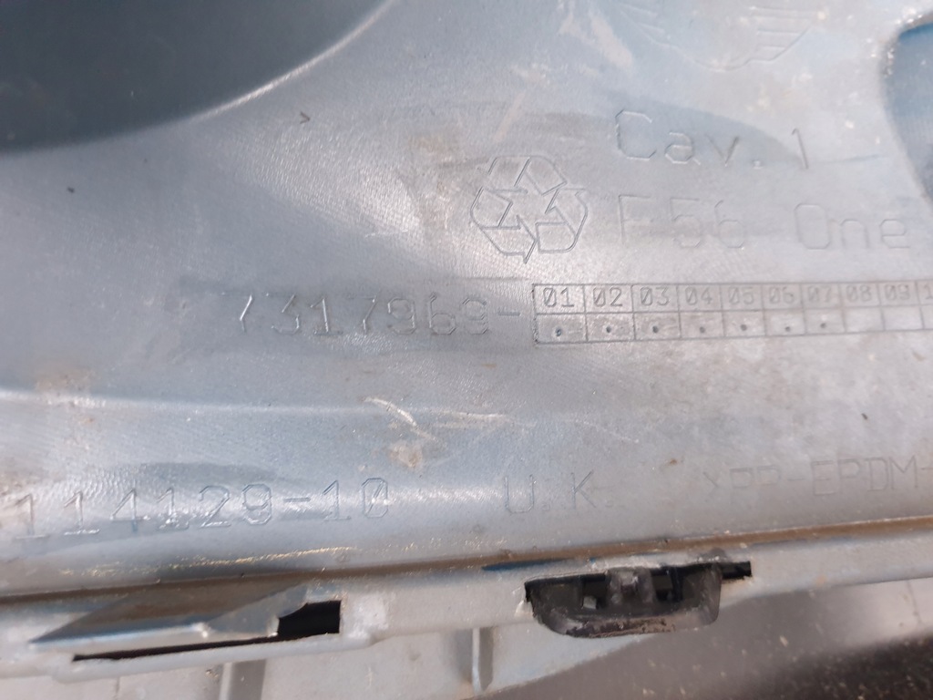 фото №13, Mini one f56 бампер передний перед решётка радиатора рамка