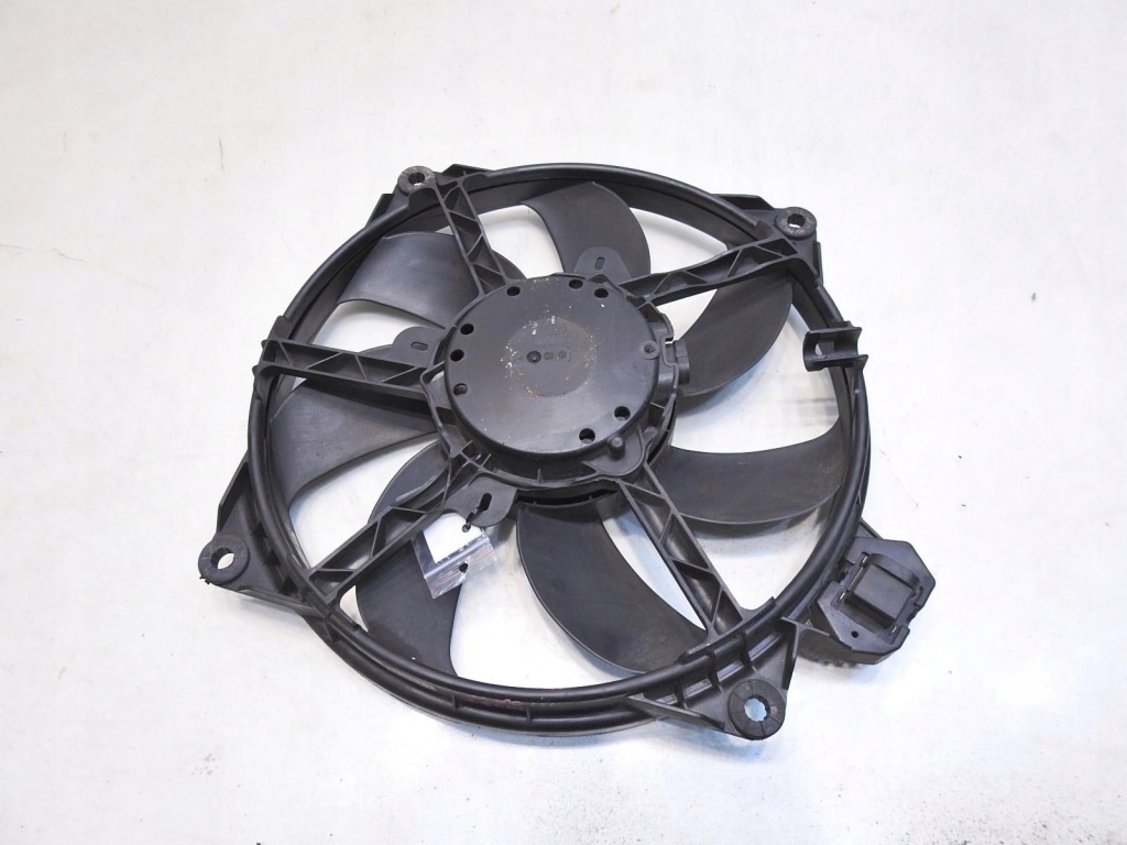 Вентилятор радиатора renault megane 3 1.5 dci Доставка