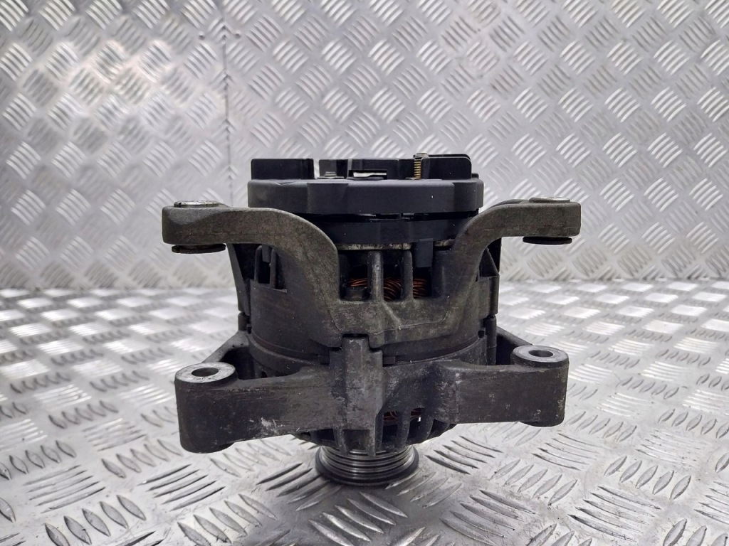 Купить Генератор opel agila a 1.2 09133599