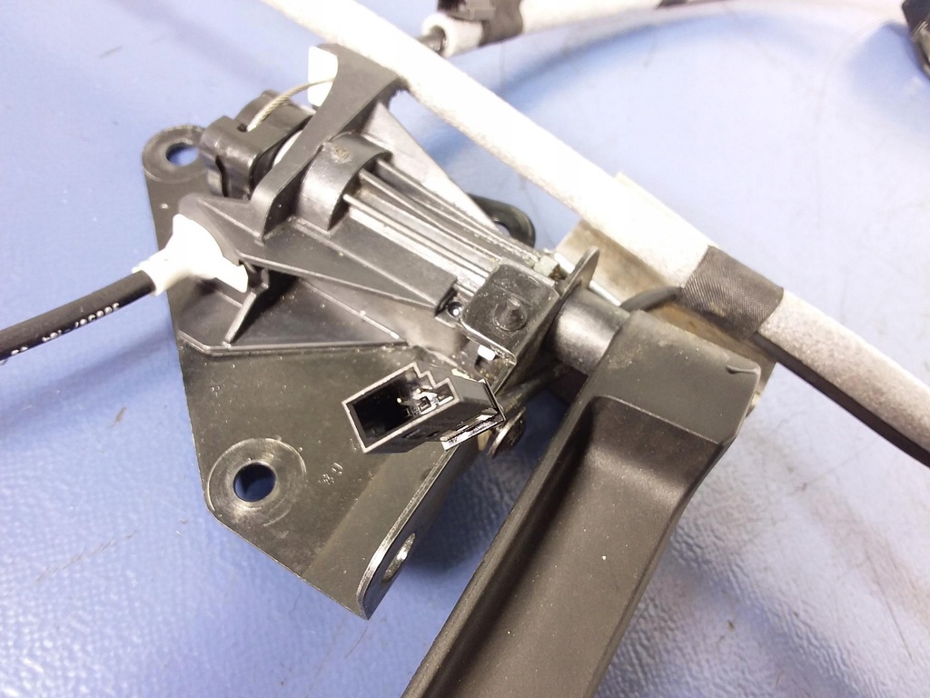 фото №6, Bmw x5 f15 замок кришки багажника 975827