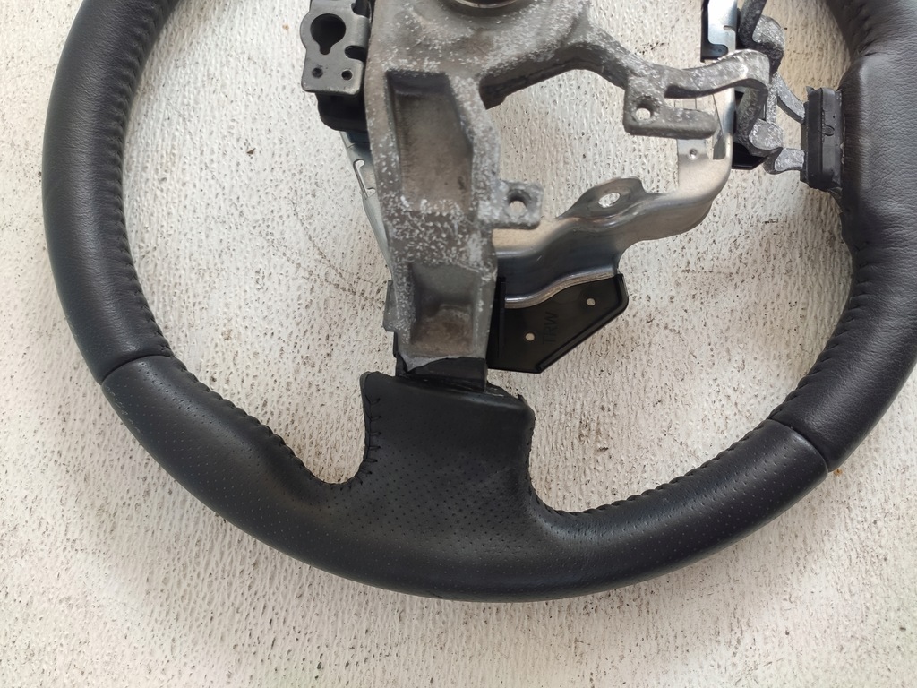 фото №7, Nissan note e12 2013 повітропровід шкіряний sport