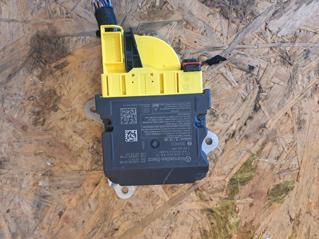 фото №1, Mercedes w206 датчик модуль подушка безпеки 2069005617