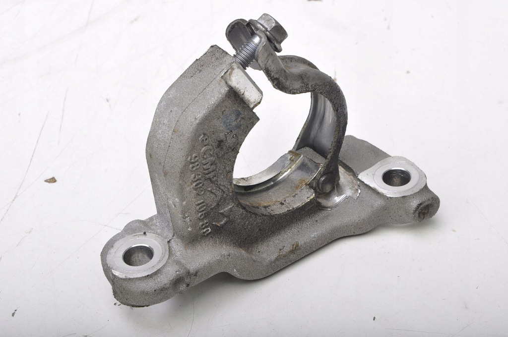 фото №1, Peugeot 2008 ii e-2008 опора полуось 9830210680