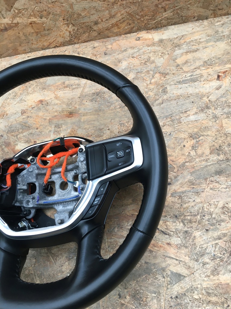 фото №4, Dodge ram 1500 19 воздуховод мультифункция с подогревом