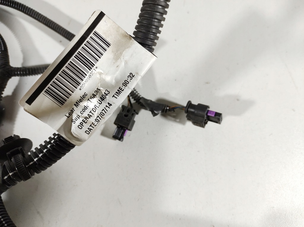 фото №12, Volvo v40 12- електропроводка бампера задня pdc 31350909