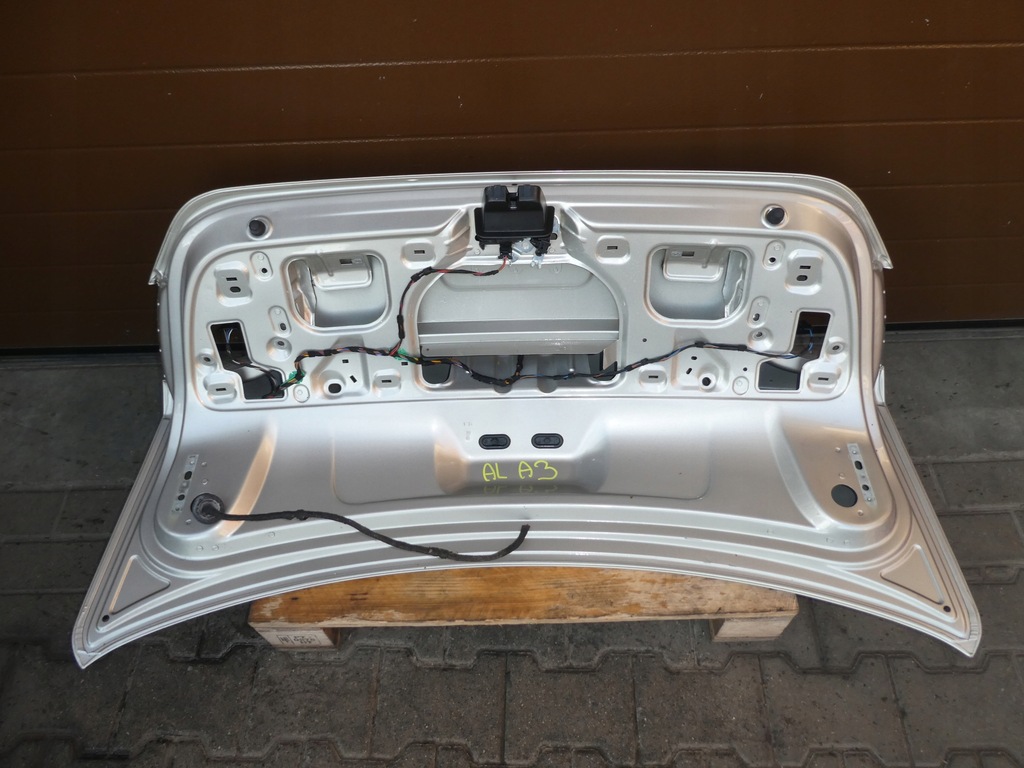 фото №10, Кришка багажника багажника задня vw jetta vi sedan