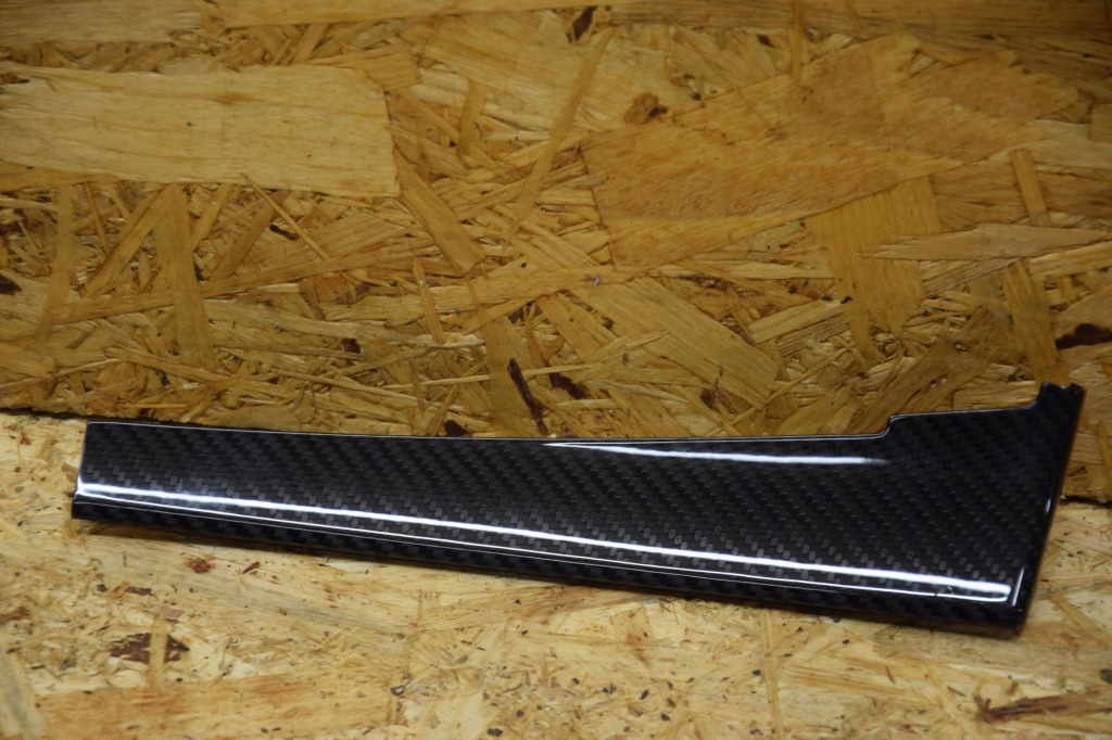 фото №1, Dekor молдинг панели 4s1867211d карбон audi r8 4s ii 16-