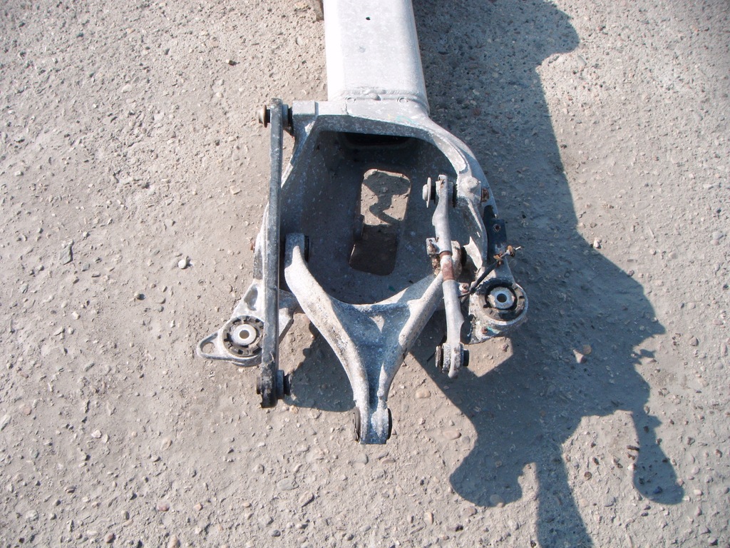 фото №7, Peugeot 407 sw 2.0 hdi підрамник підвіска балка задня