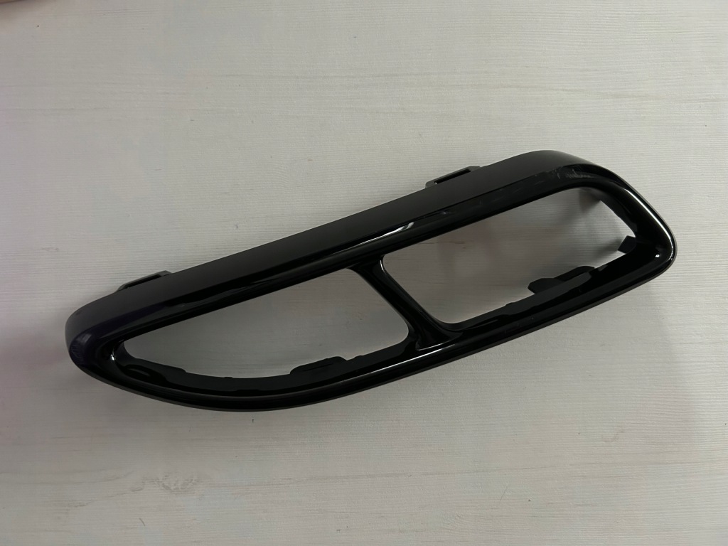 фото №1, Vw t-roc r-line lift 2021- решётка решётка радиатора выхлоп правая 2ga оригинал czarna