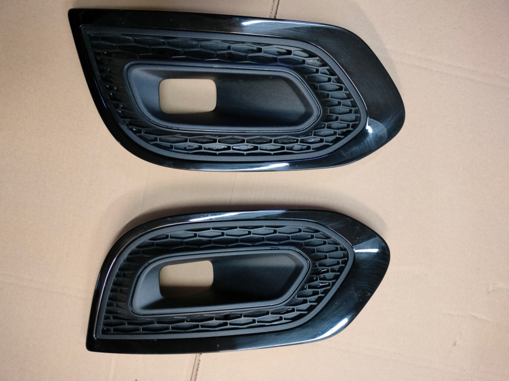 фото №1, Решётка бампера левая правая kadjar lift чёрный chro