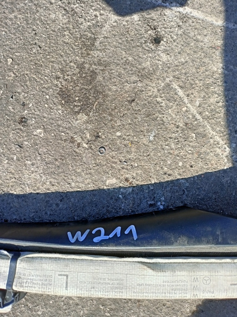 фото №4, Шторка безопасности боковая левая mercedes w211