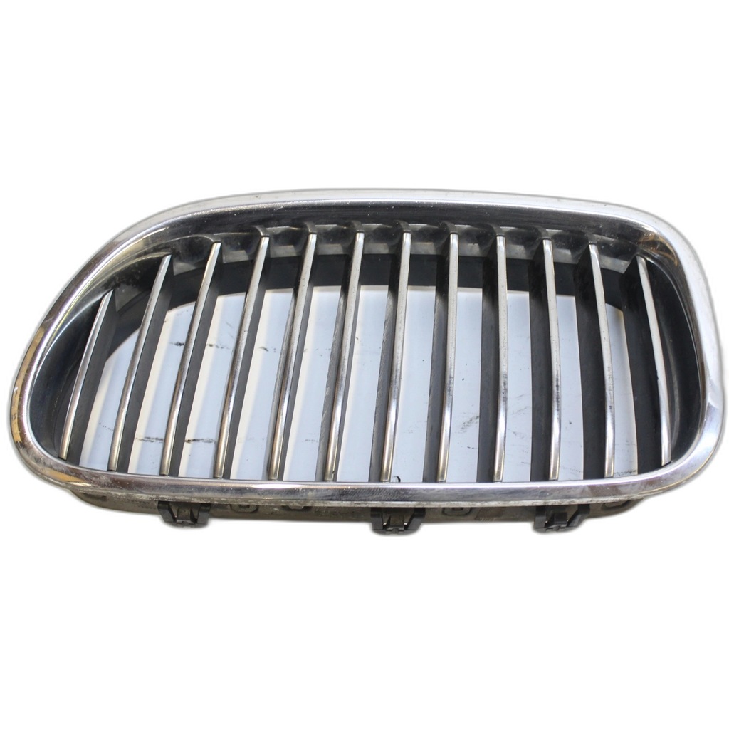 фото №1, Bmw 5 f11 решётка радиатора левая 7203649