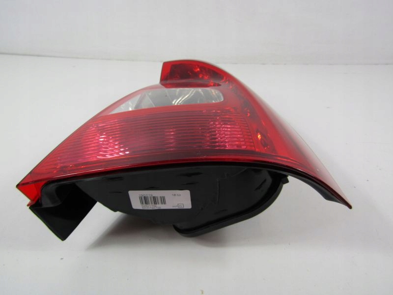 фото №5, Logan i лампа задня права lift