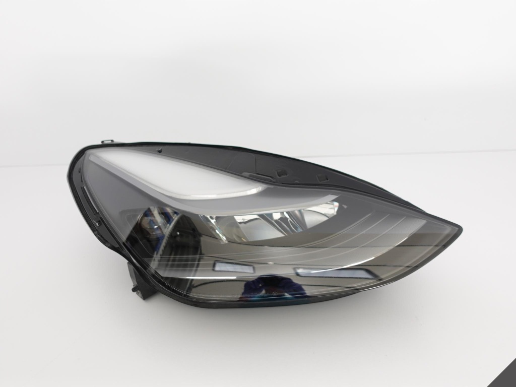 Купить Tesla model 3 y рестайлинг  20- фара+ модуль full led европа