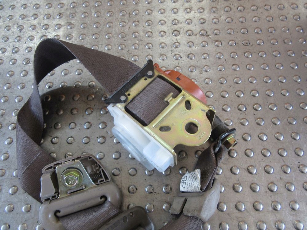 фото №11, Sequoia 2003 pas безпеки задня 2 ряд