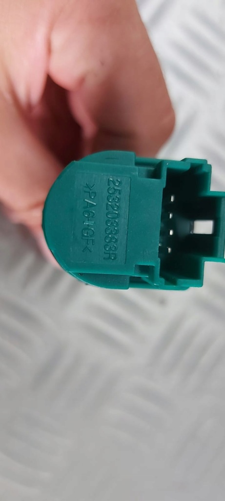 фото №1, Датчик стоп clio v trafik iii zoe captur ii