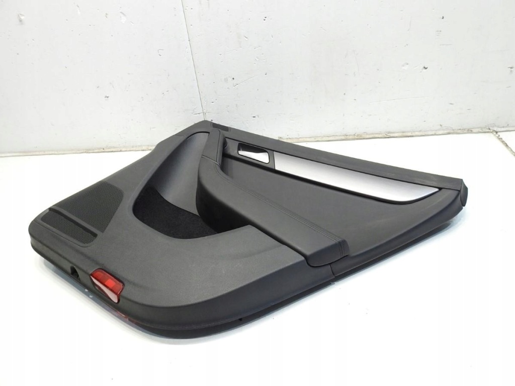 фото №8, Оббивка двері правий задня vw passat b7 kombi 3af867212