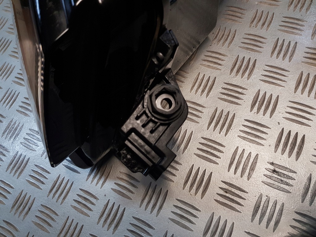 фото №5, Лампа правая правый перед передняя skoda karoq r 57b