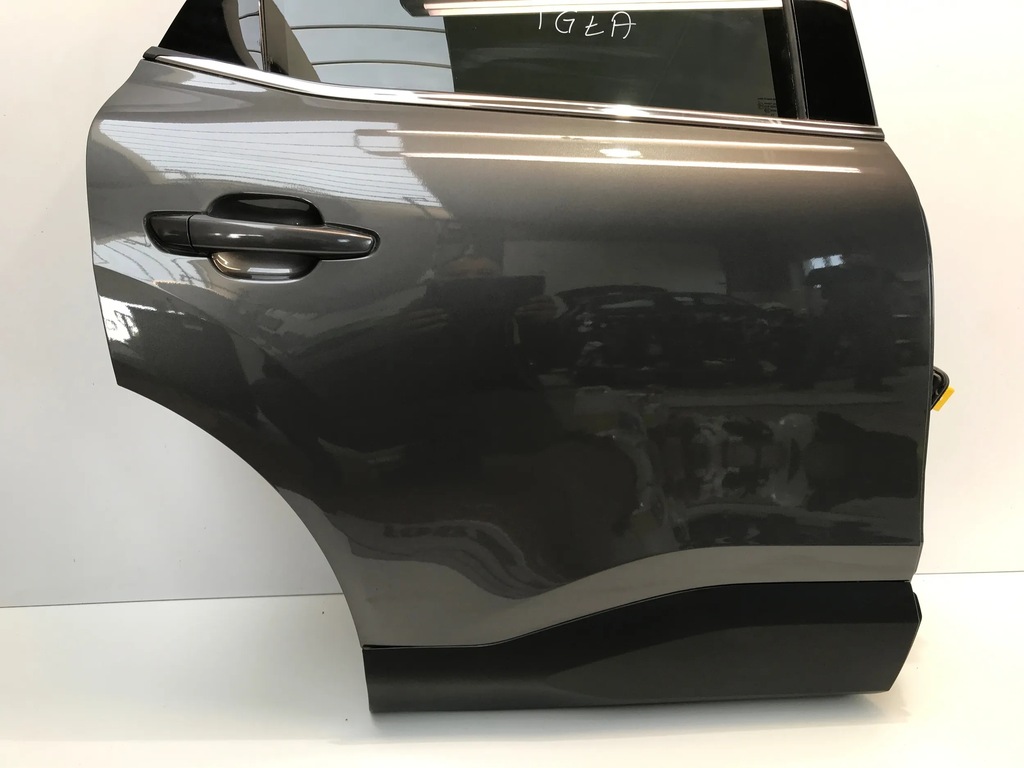 фото №2, Citroen e-c4 c4 iii дверь правый задняя w цвет evlc