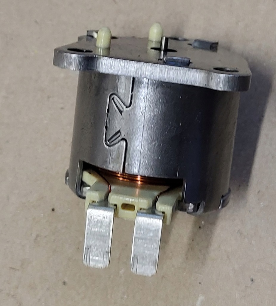 фото №9, Клапан датчик мехатроніка коробки dsg dq250 vw passat b7 b8 golf ubas-r7