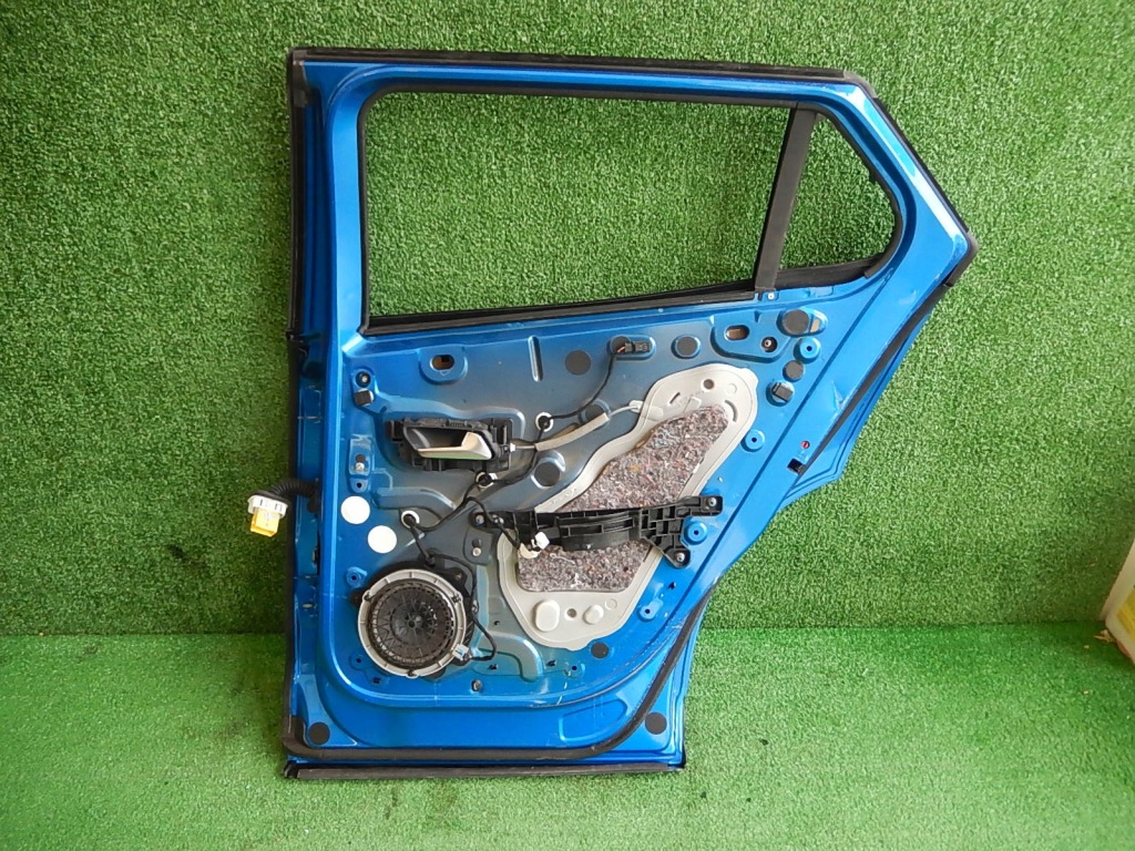 фото №3, Дверь правый задняя peugeot 2008 ii новый model