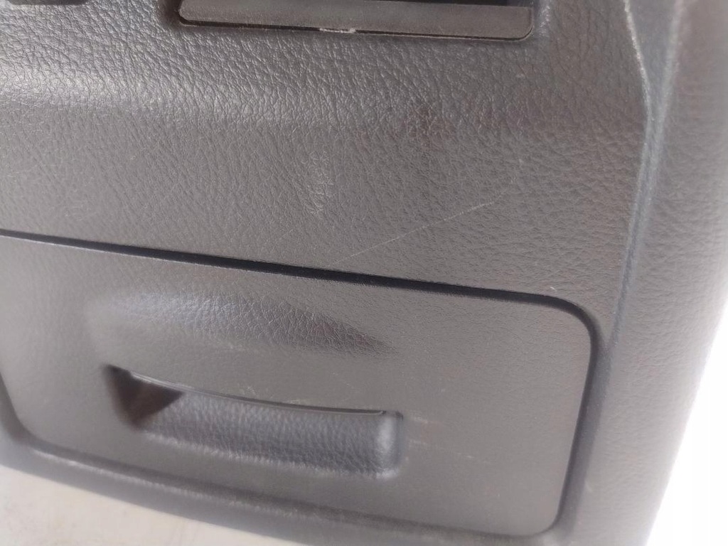 фото №4, Бардачок разъём питания 12v 120w hyundai santa fe ii 84670-2b100