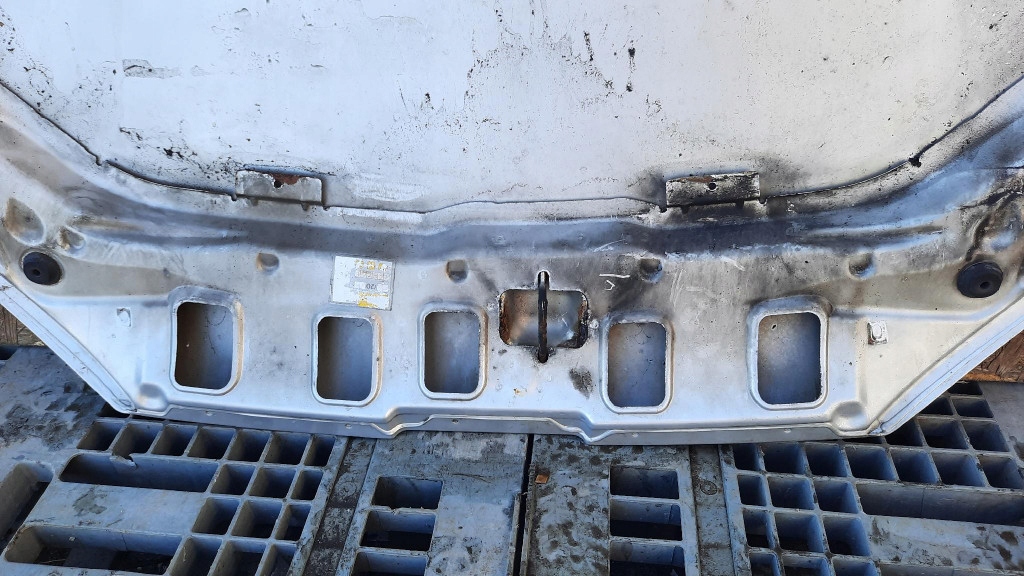 Капот перед peugeot 206 cc 2.0b 01r кабриолет  eycc Недорого