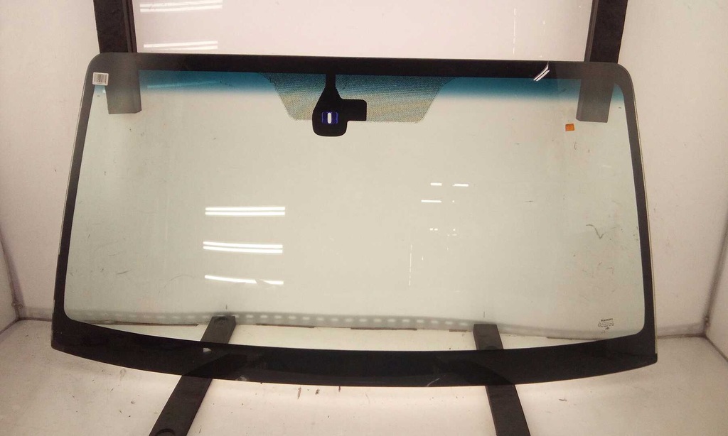 фото №1, Mitsubishi pajero 2000 датчик стекло передняя