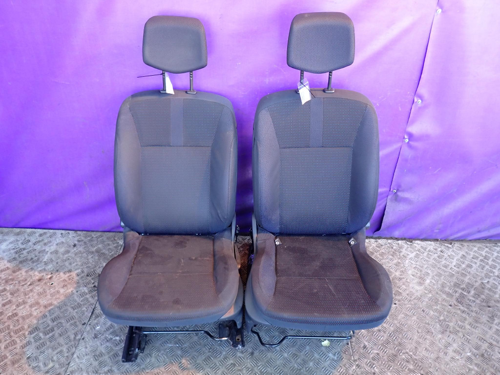 Renault clio iii hb 5d сидіння комплект перед правий лівий водія заднє сидіння Київ