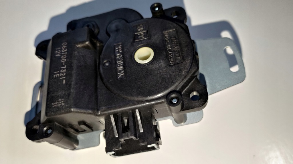 фото №9, Mitsubishi grandis моторчик регулировки обдув тепло холод отопителя