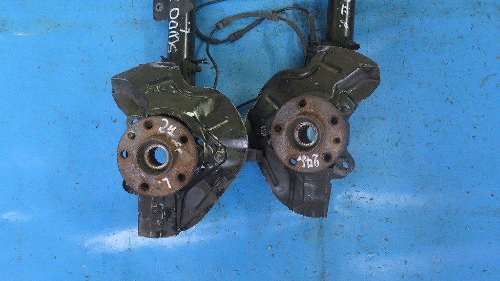 фото №1, Поворотний кулак ступиця перед ліва lub права expert jumpy scudo ii 06-