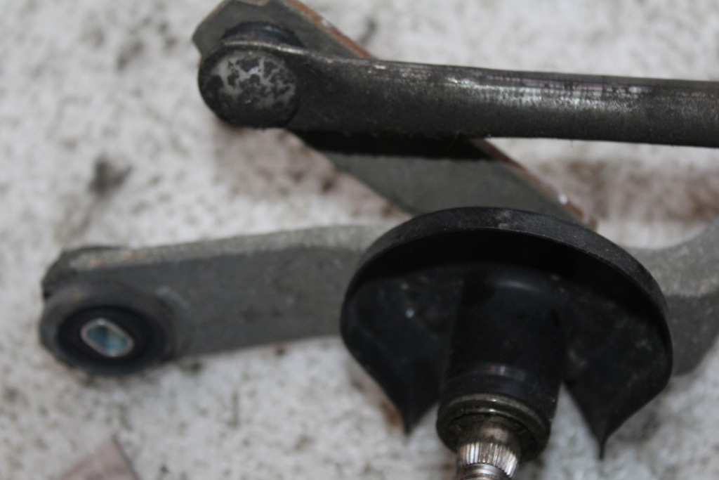 фото №5, Toyota оригинальный номер 85110-12a10