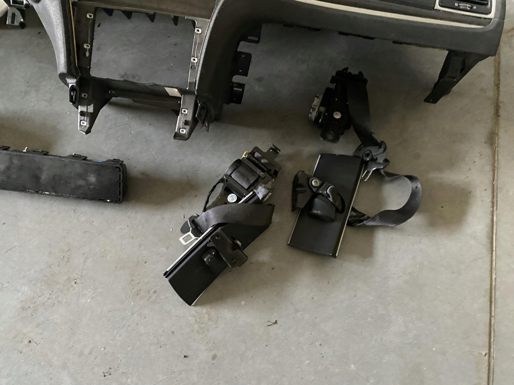 фото №5, Lancia thema приборная панель консоль подушка безопасности ремни оригинал