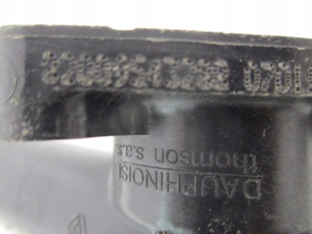 фото №8, Renault clio iii 1.5 dci корпус термостата 82009543288