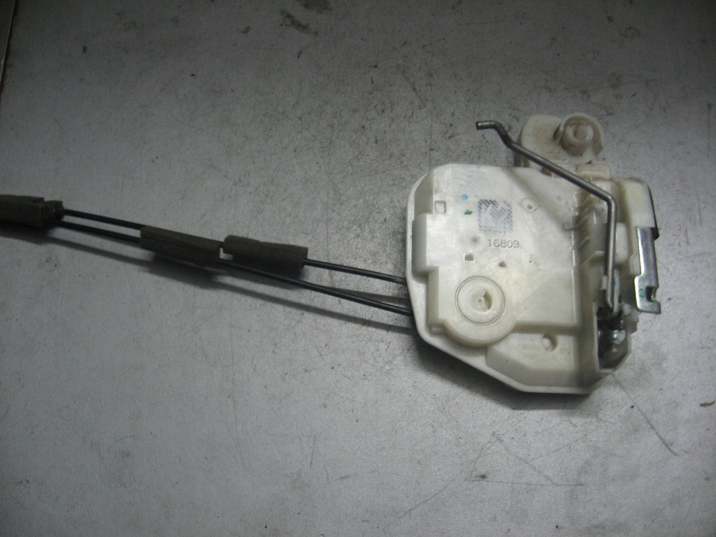 фото №1, Замок трос левый перед mitsubishi space star ii