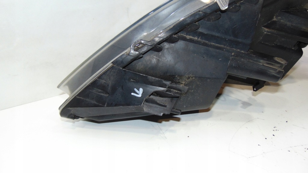 фото №5, Лампа правый перед 13252473 opel zafira b 05-08